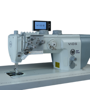 667 flat bed horizontal hook compound feed